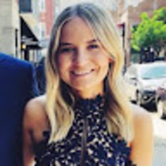 Meet your Posher, Hannah - Picture 1 of 1